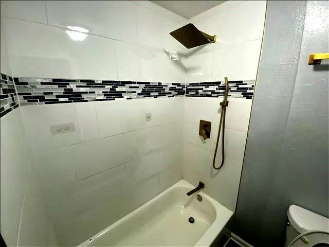 4220 E 43RD Street — photo 8