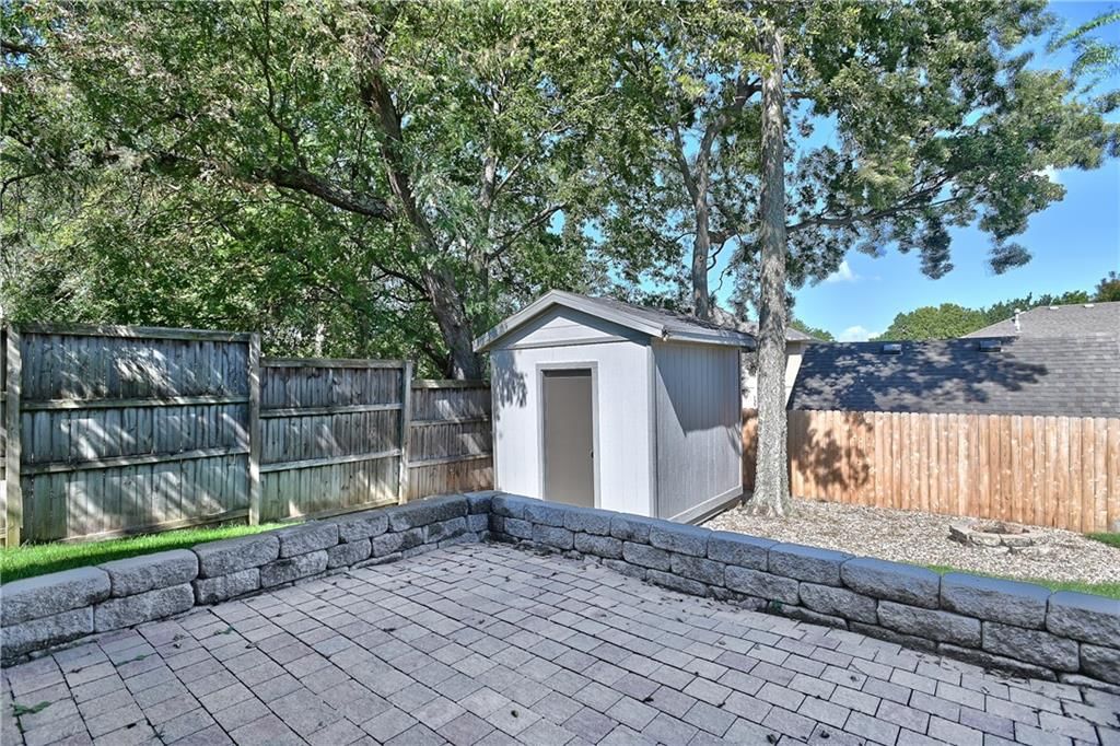 Photo 27 of 30 - 582 W Layton Street