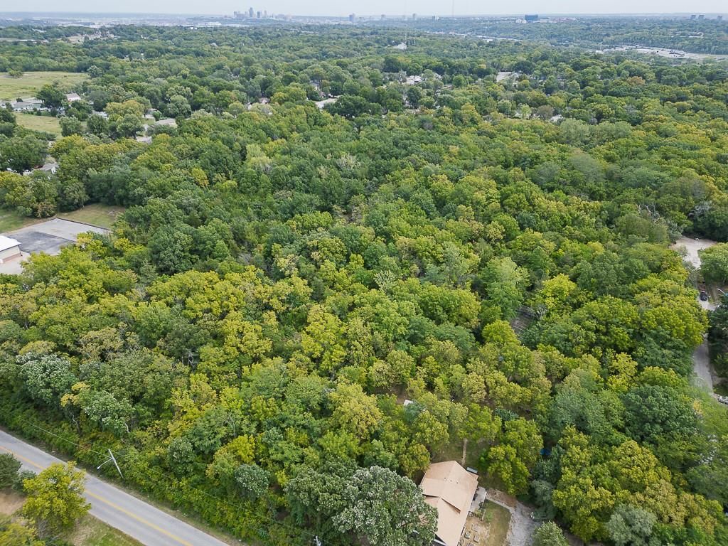 3215 Woodend Avenue — photo 6