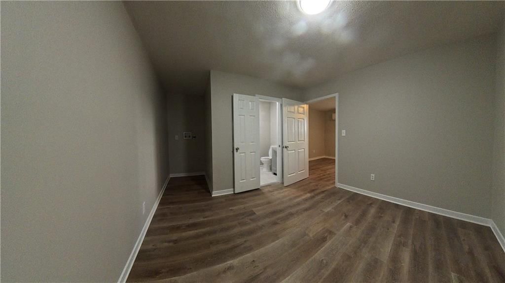 4770 RAILROAD Avenue — photo 3