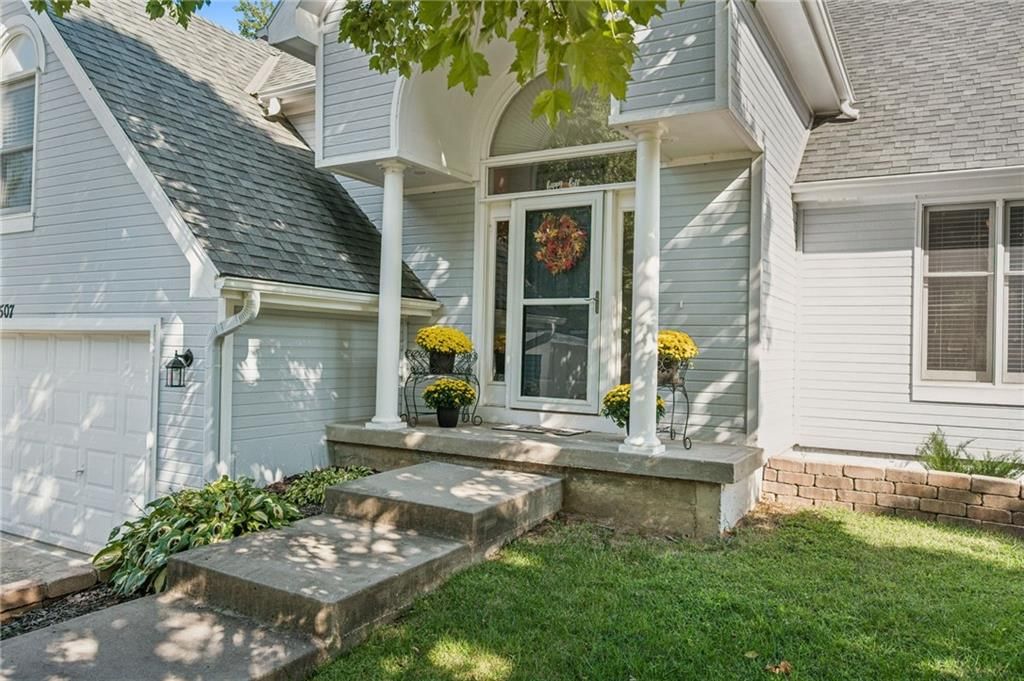 1507 Amesbury Avenue, Liberty, MO