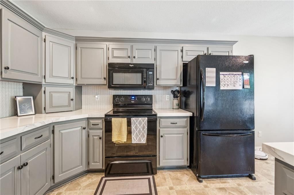 1507 Amesbury Avenue — photo 17