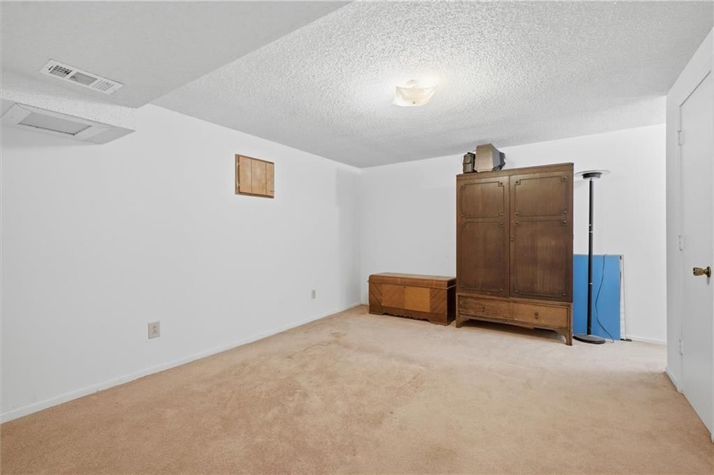 15806 NE 176th Street — photo 35