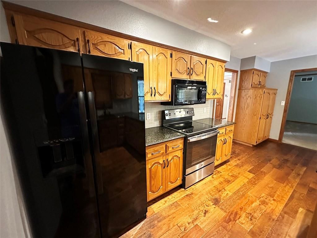 26320 S Hickory Hills Drive — photo 37