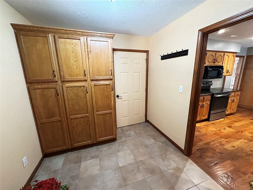26320 S Hickory Hills Drive — photo 42
