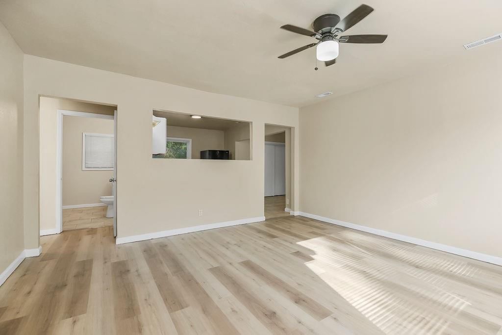 8012 Garfield Avenue — photo 6