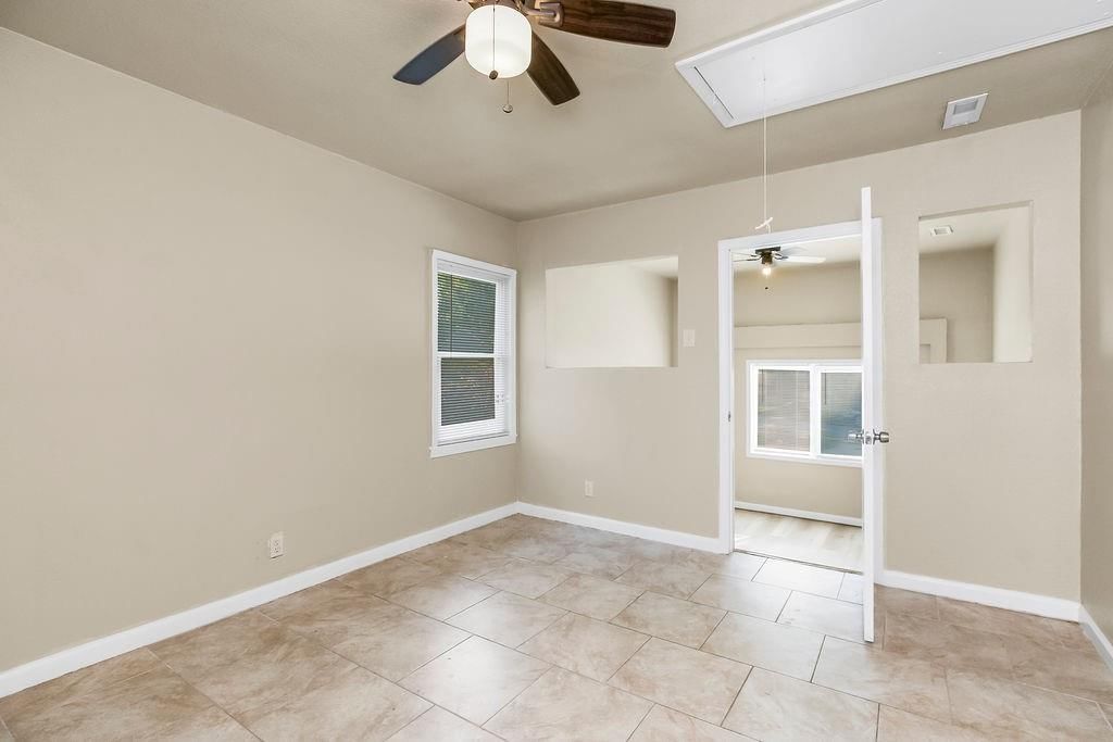 8012 Garfield Avenue — photo 12