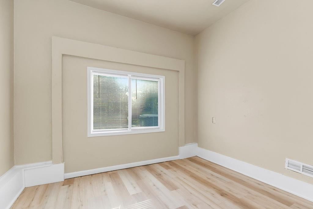 8012 Garfield Avenue — photo 16