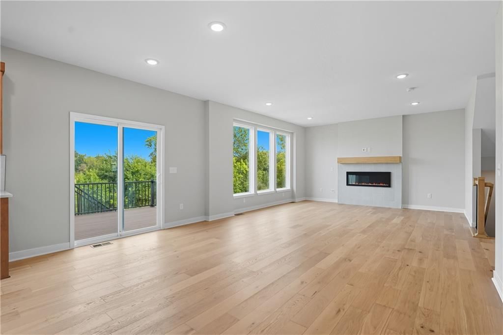 708 Glenn Circle — photo 19