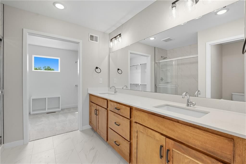 708 Glenn Circle — photo 29