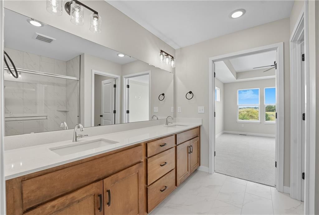 708 Glenn Circle — photo 31