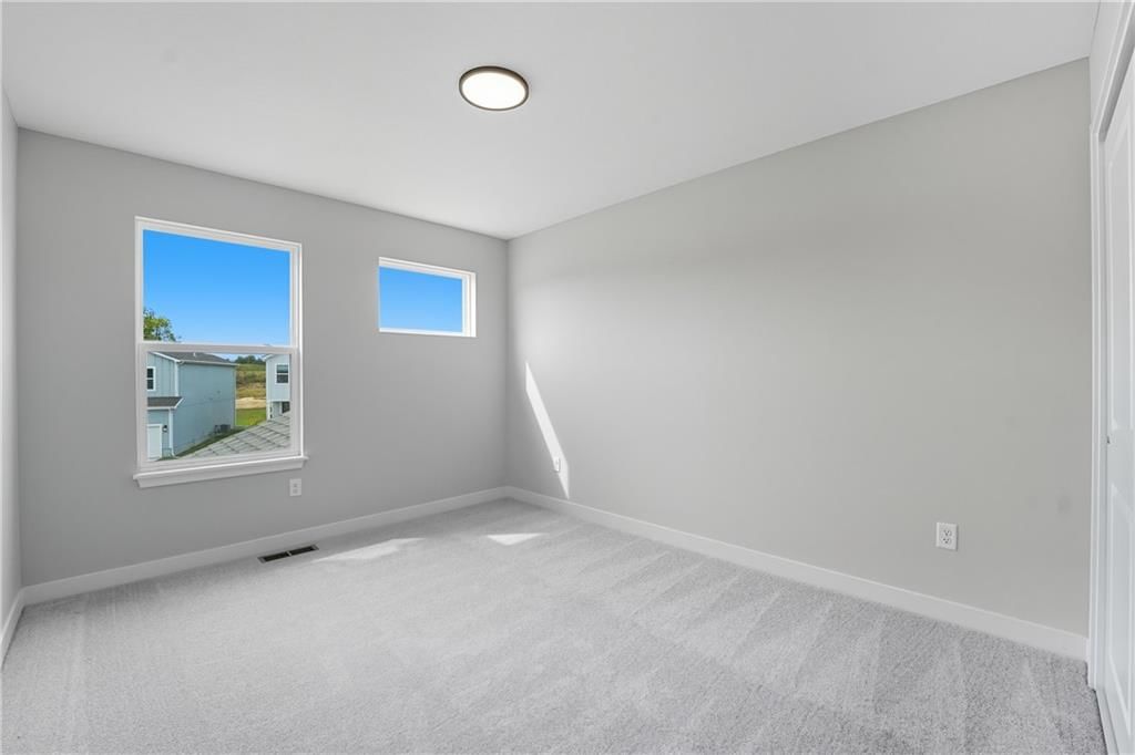 708 Glenn Circle — photo 33