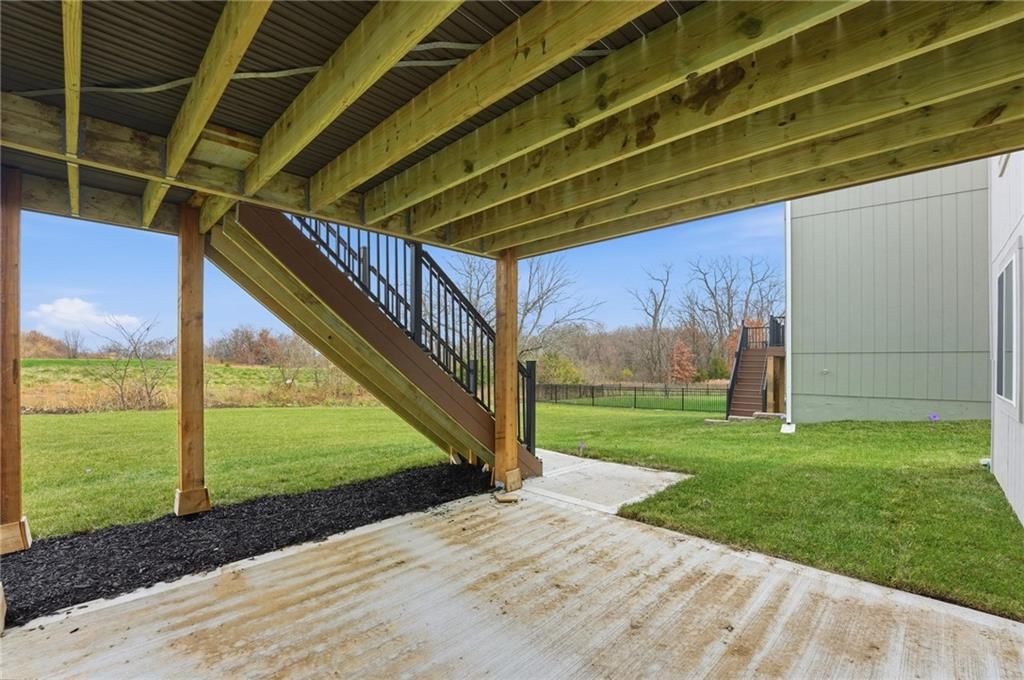 708 Glenn Circle — photo 42