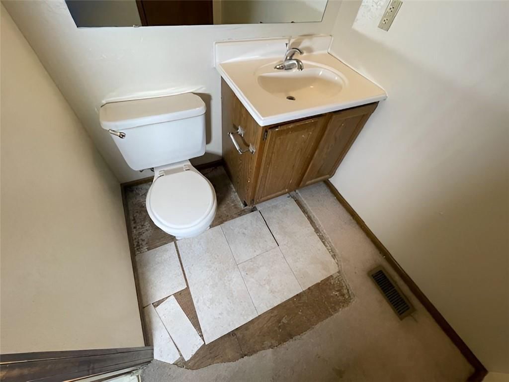 2074 Duclair Parkway — photo 19