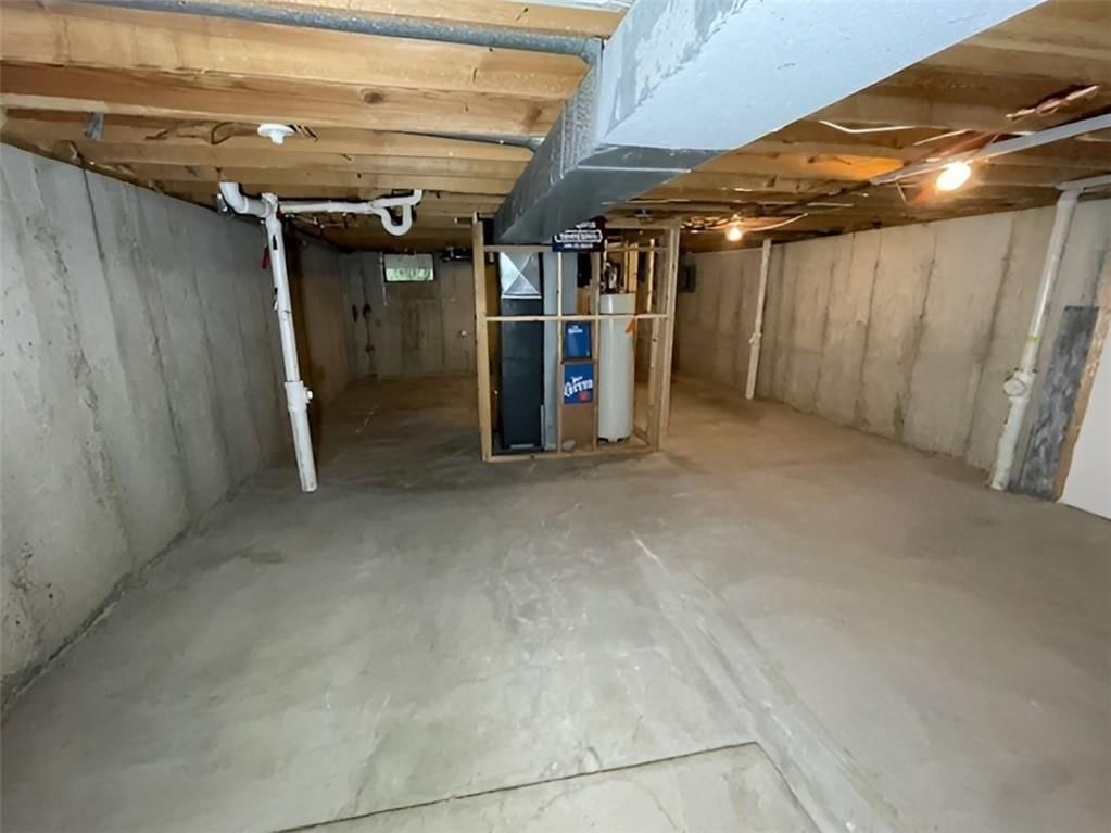 2074 Duclair Parkway — photo 23