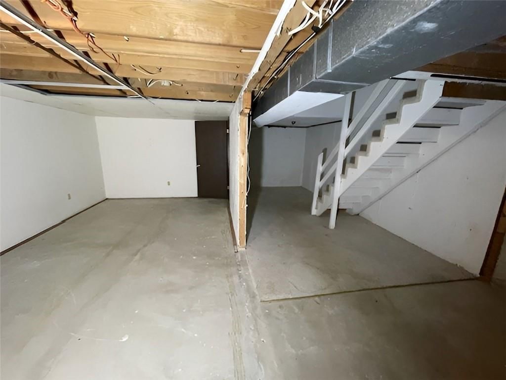 2074 Duclair Parkway — photo 24