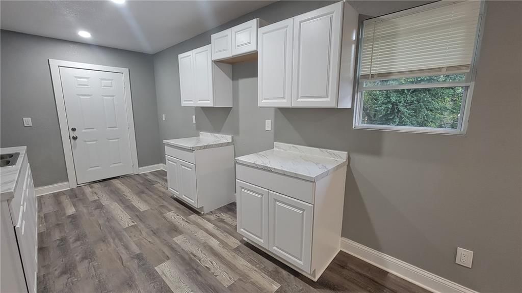 6721 S Benton Avenue — photo 13