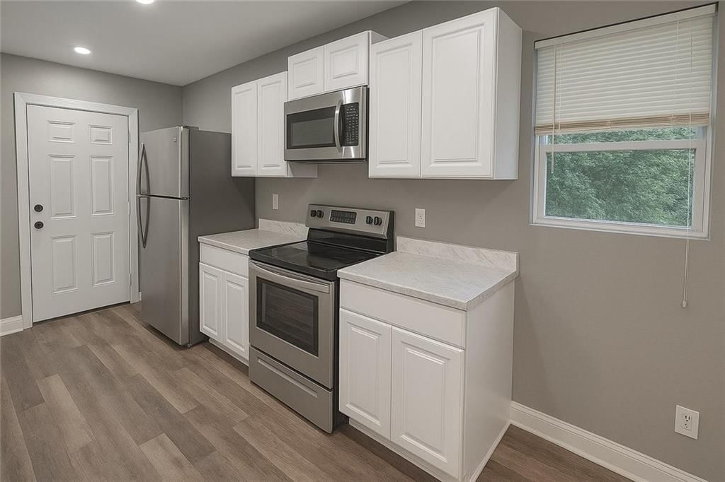 6721 S Benton Avenue — photo 14
