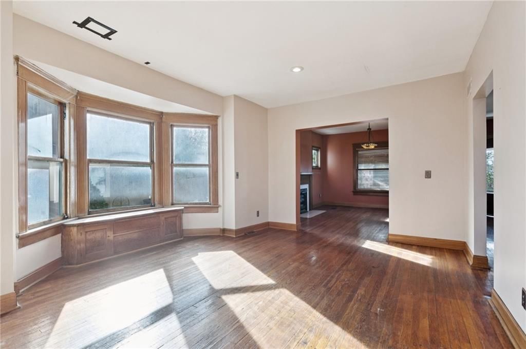 2709 CHARLOTTE Street — photo 17