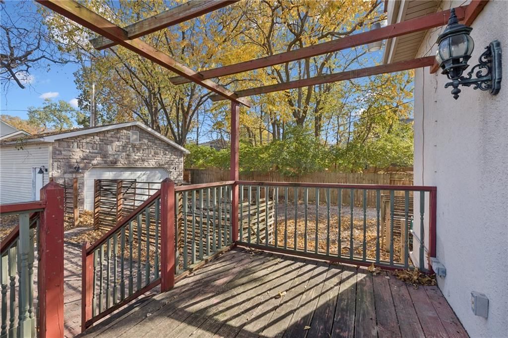 2709 CHARLOTTE Street — photo 40