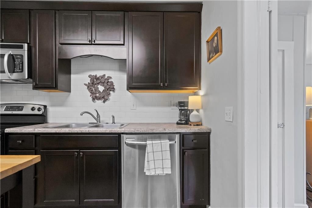 8514 W 55TH Street — photo 15