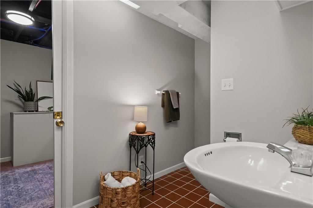 8514 W 55TH Street — photo 29