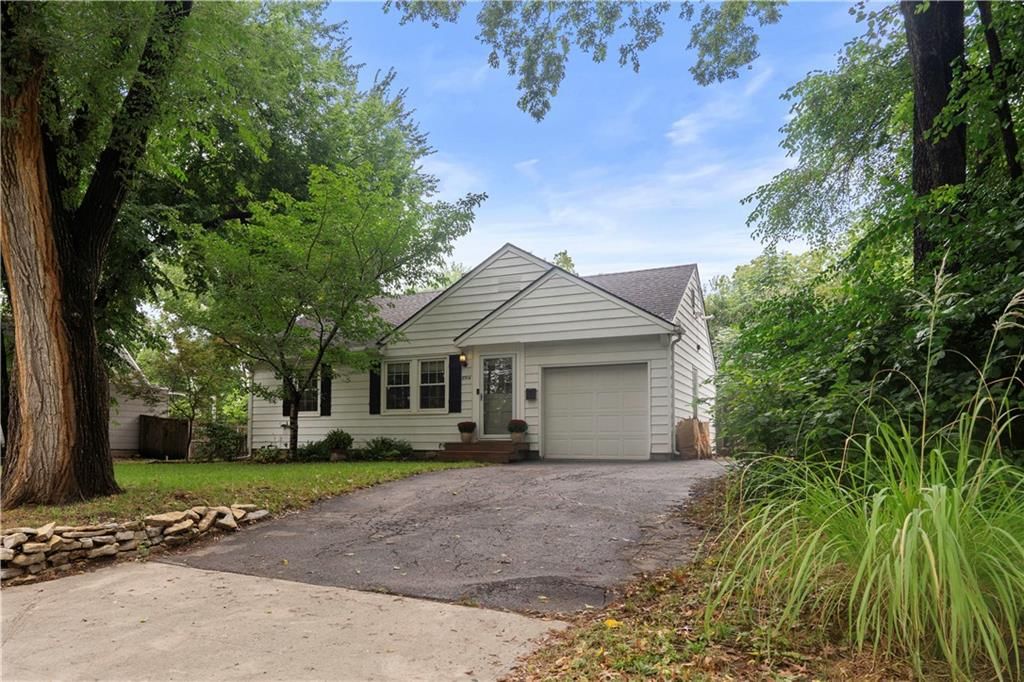 8514 W 55TH Street — photo 49