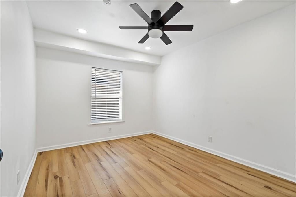 5415 Highland Avenue — photo 11