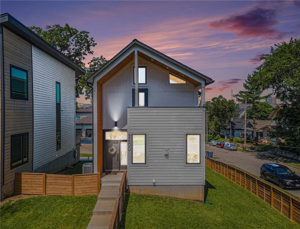 2600 W Paseo Boulevard — photo 2