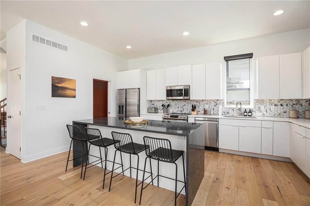 2600 W Paseo Boulevard — photo 12
