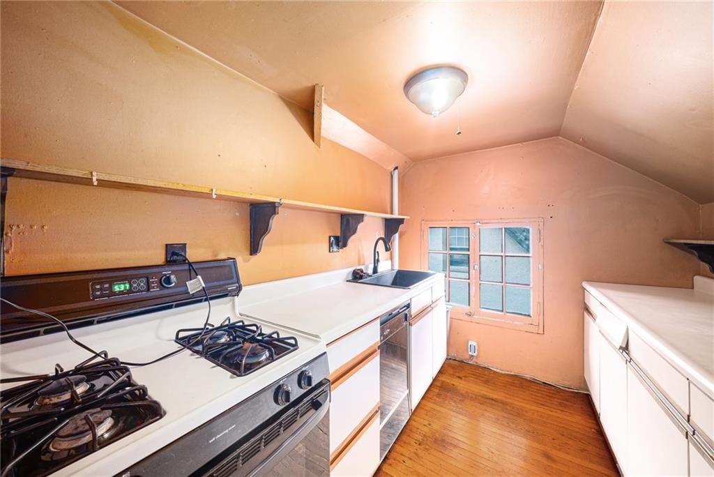 4345 Locust Street — photo 38