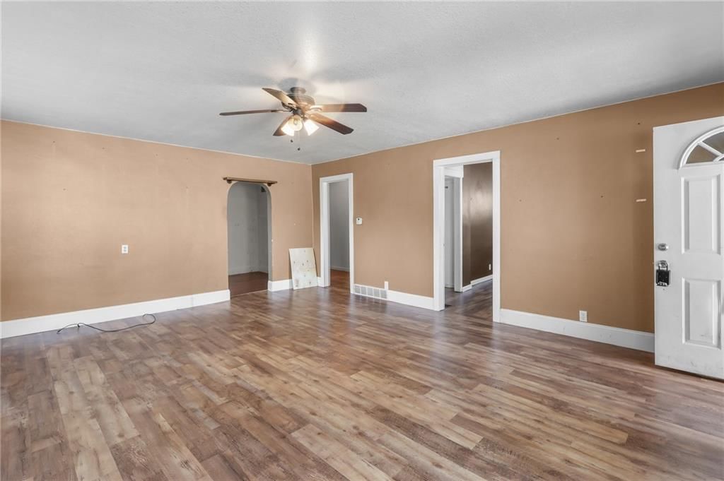 1109 Main Street — photo 3