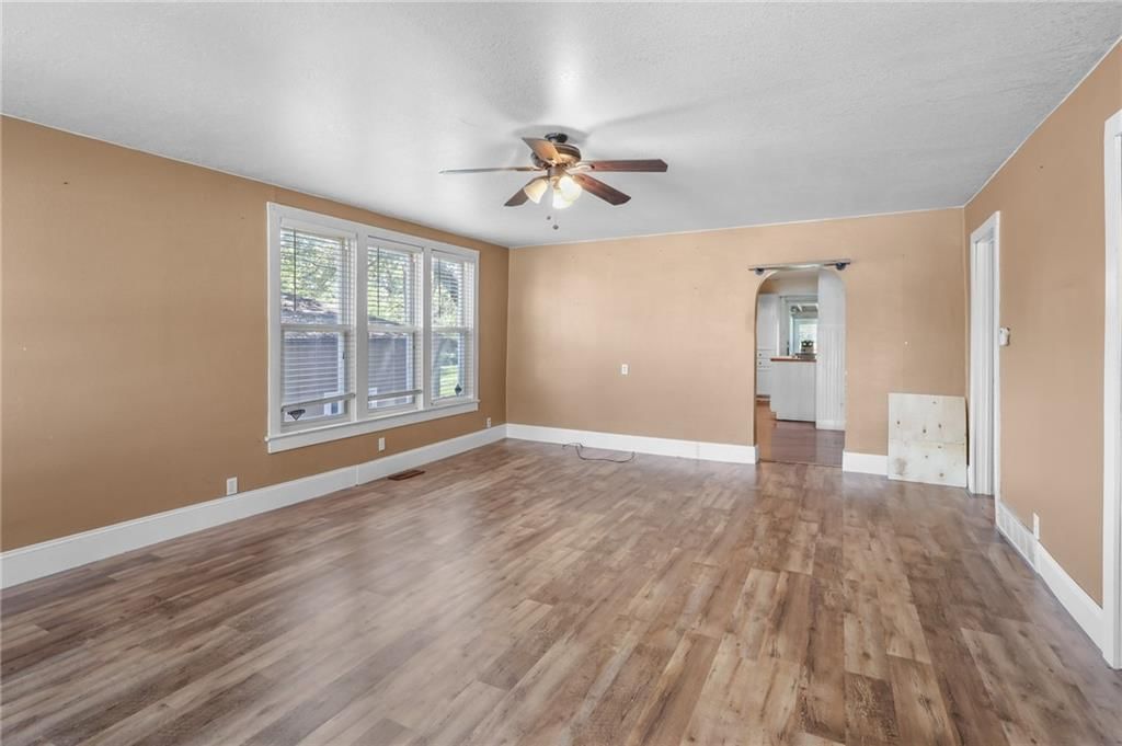 1109 Main Street — photo 4