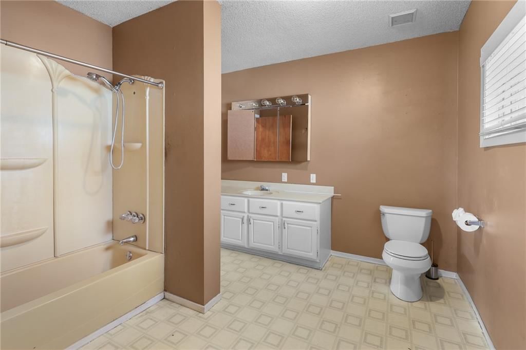 1109 Main Street — photo 7