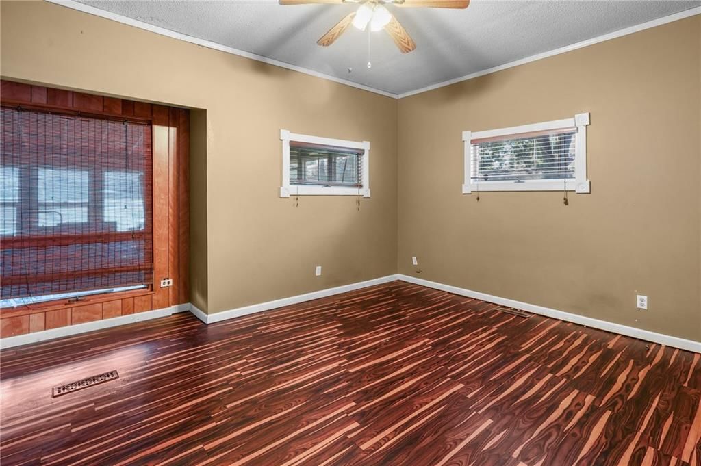 1109 Main Street — photo 8
