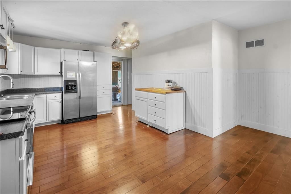 1109 Main Street — photo 9