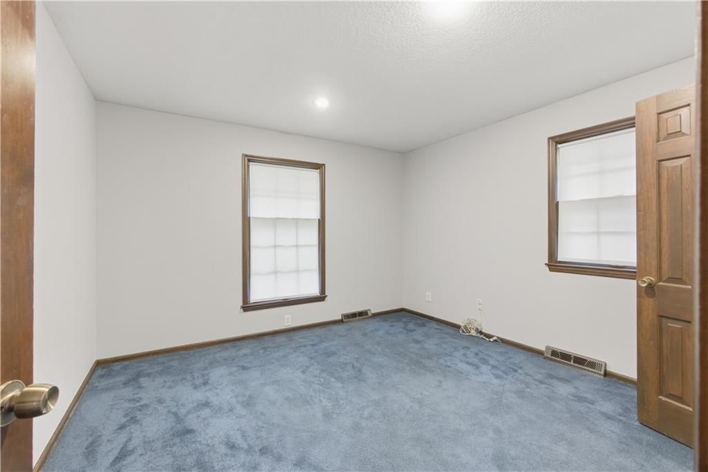 1122 N 81ST Terrace — photo 28