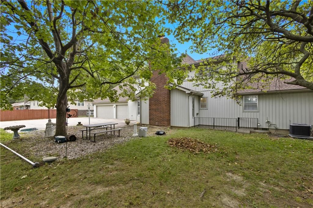 1122 N 81ST Terrace — photo 45