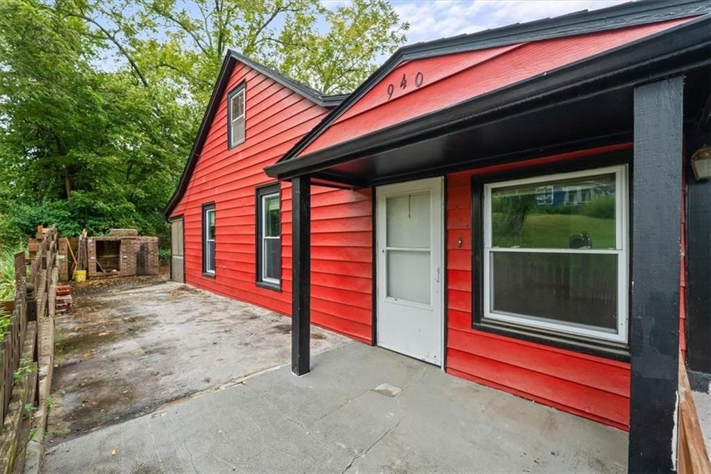 940 Cliff Street — photo 3
