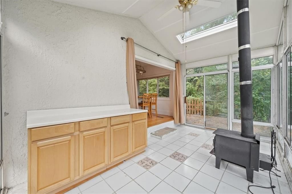 940 Cliff Street — photo 14
