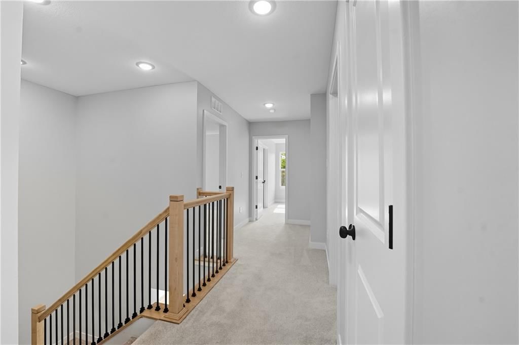 701 Glenn Circle — photo 18