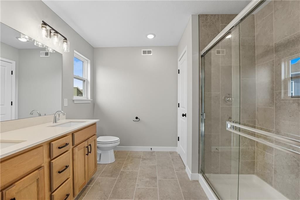 701 Glenn Circle — photo 21