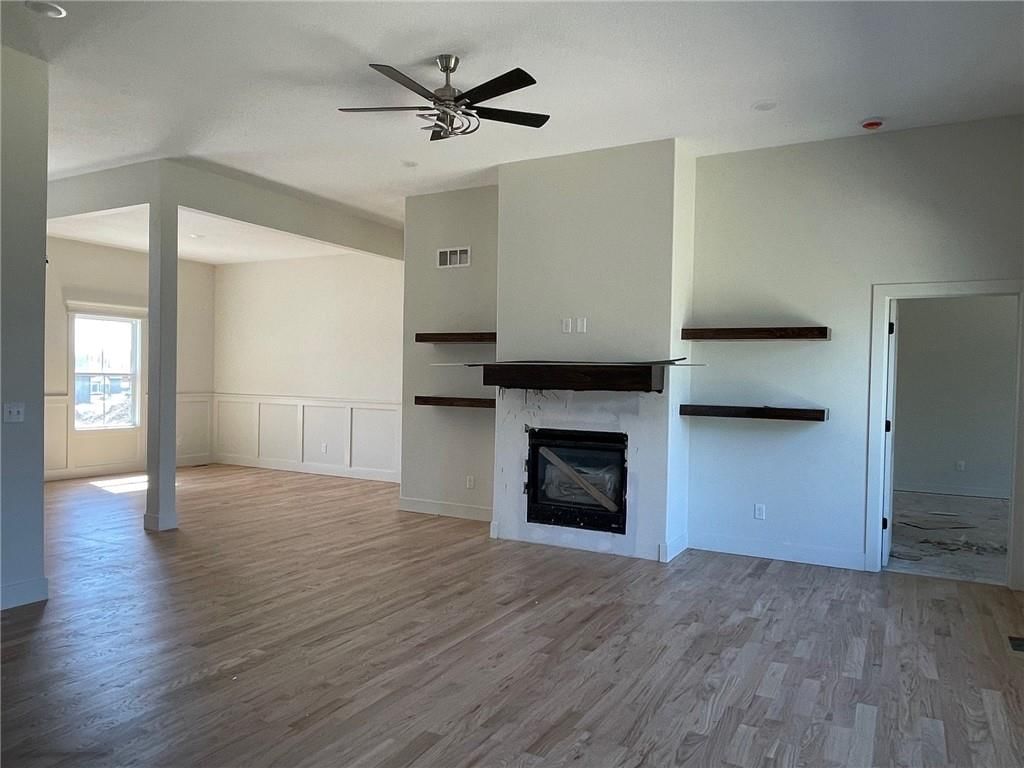 504 Blackhawke Drive — photo 3
