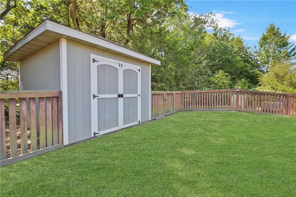 506 Deer Trail Street — photo 36