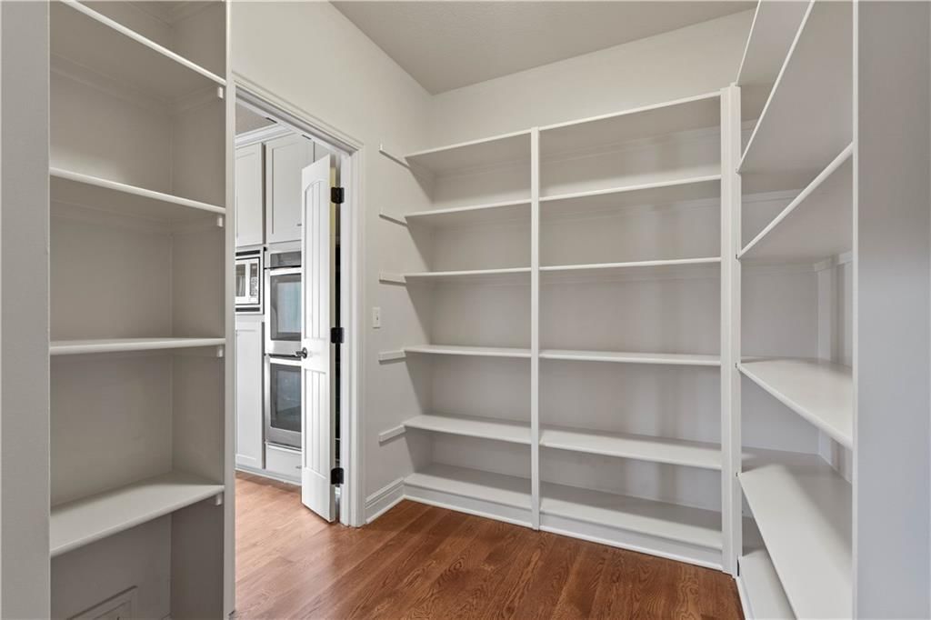 15825 Howe Street — photo 12