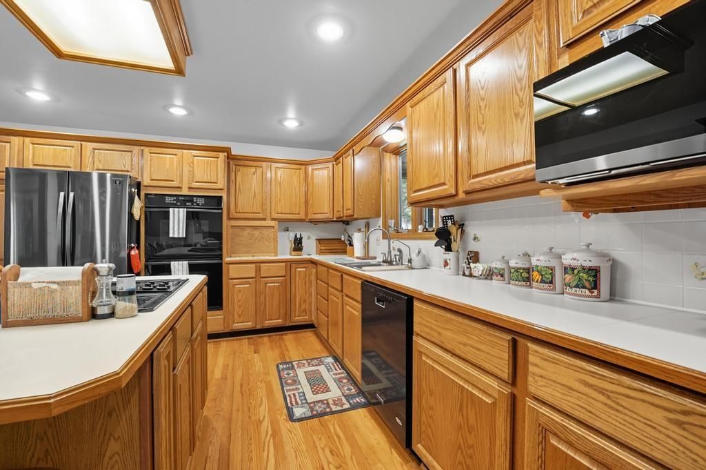 13102 W 69th Street — photo 14