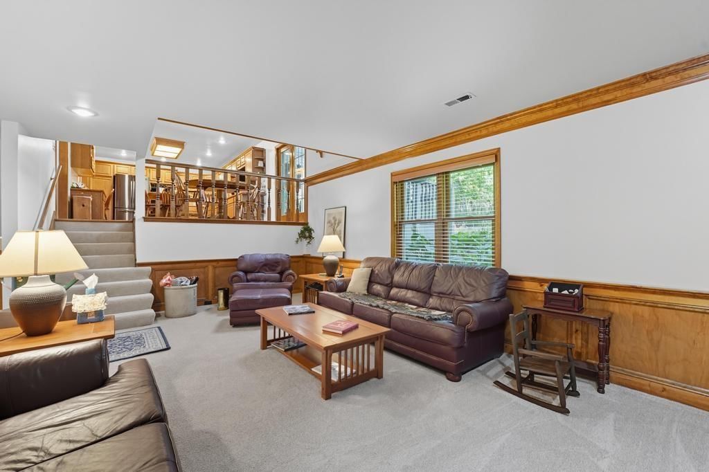 13102 W 69th Street — photo 32