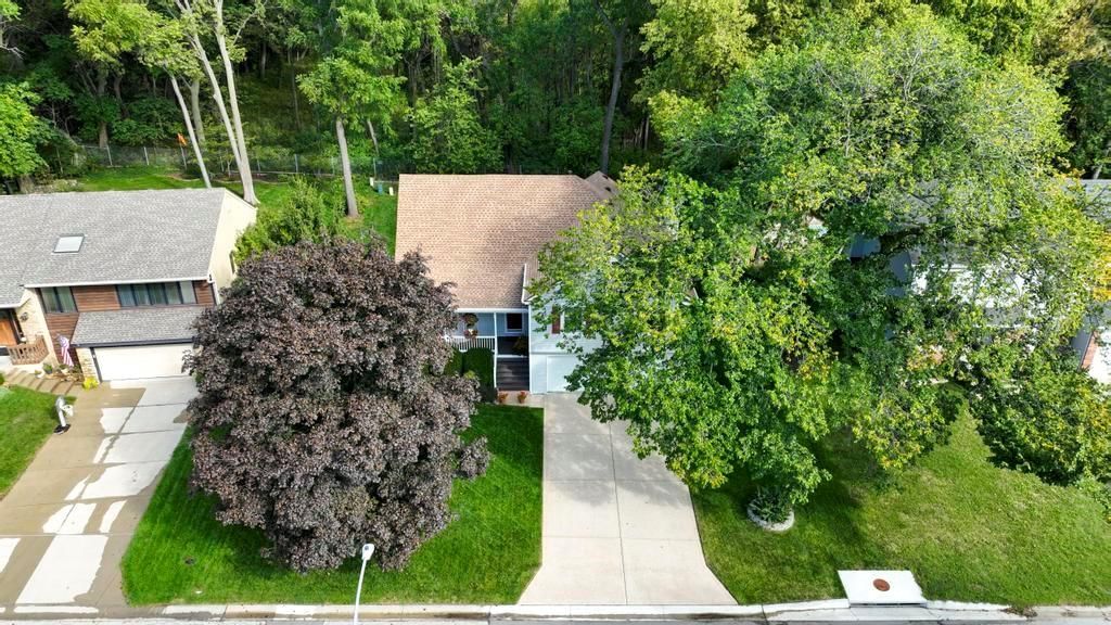 13102 W 69th Street — photo 42