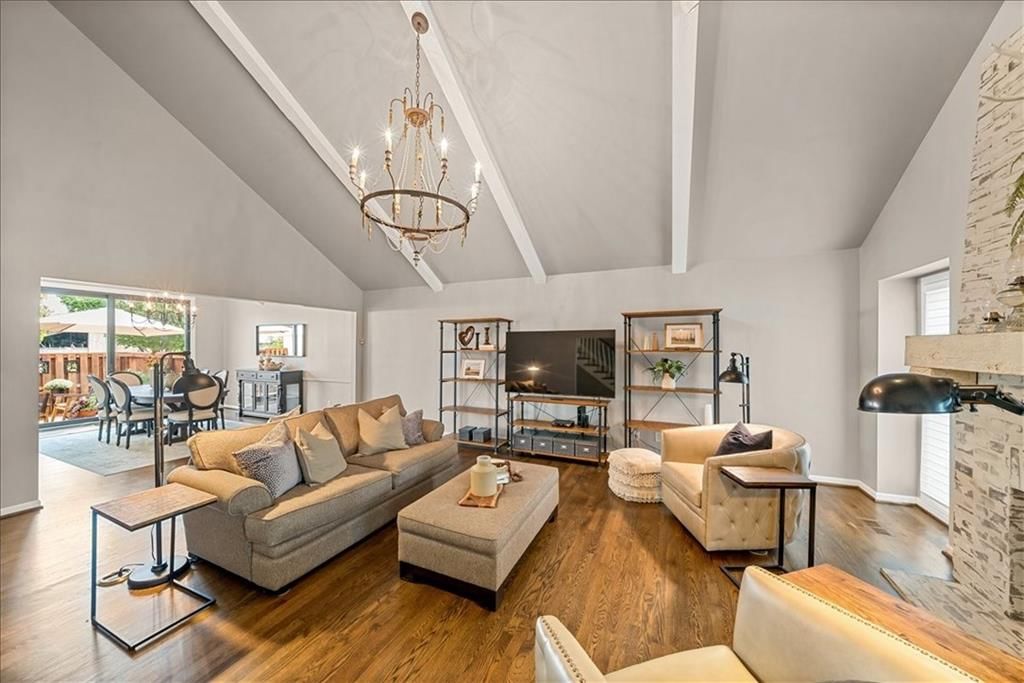 12763 Overbrook Road — photo 9