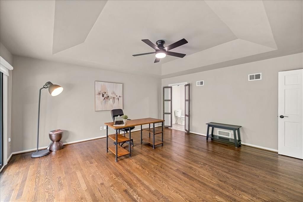12763 Overbrook Road — photo 27